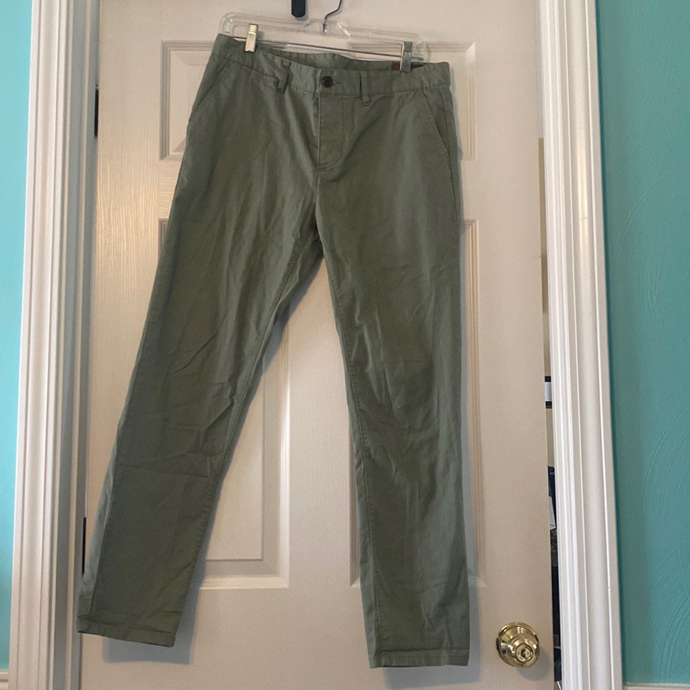 Asos Mens 32x30 Army/Olive Green Slacks Chinos